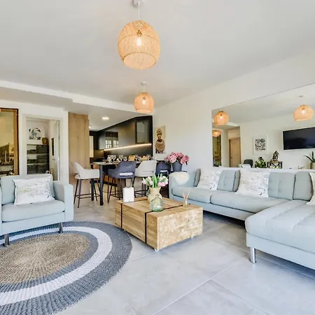 Apartment Luxury Seaside Bay *